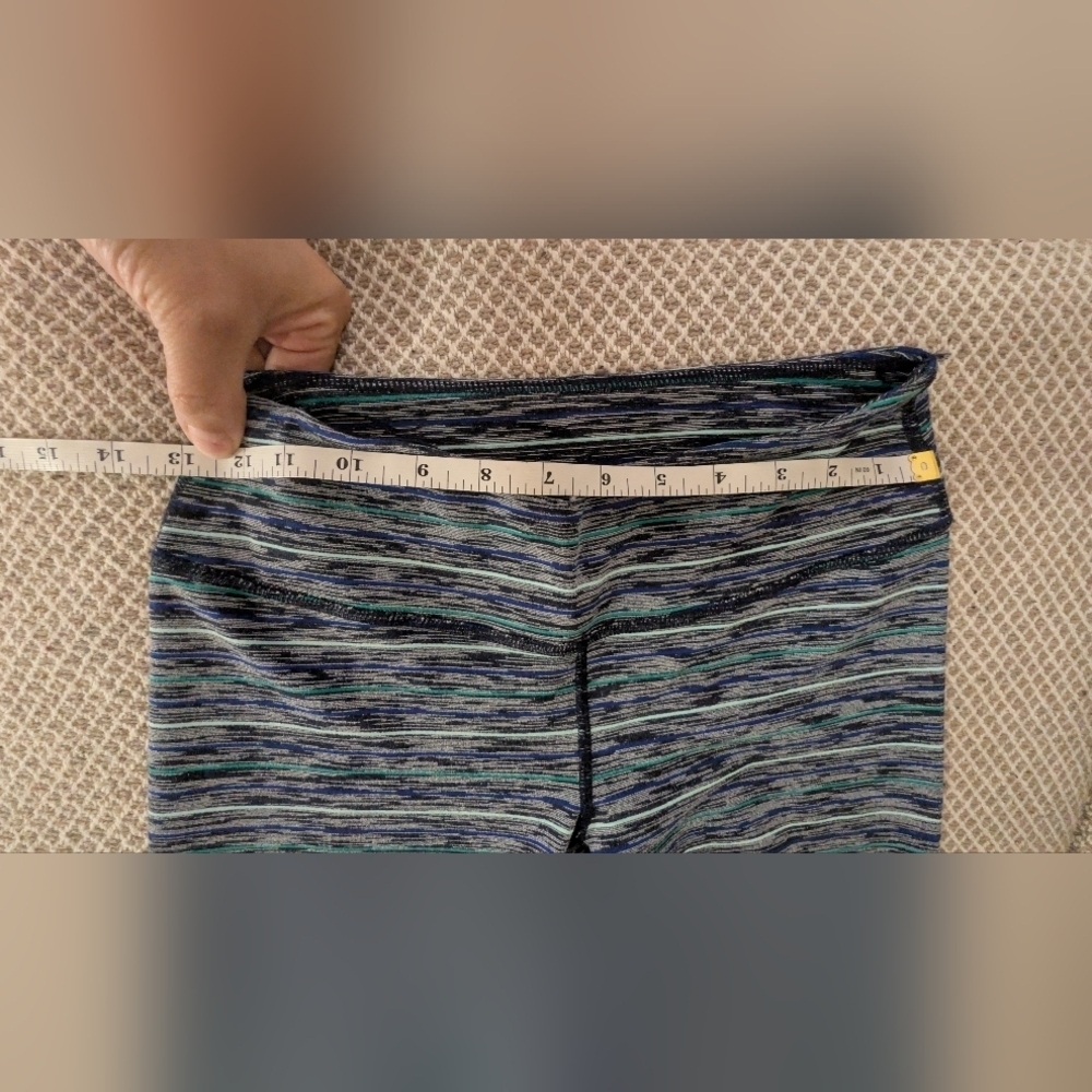 Zella Multicolor Patterned Leggings - Picture 7 of 8